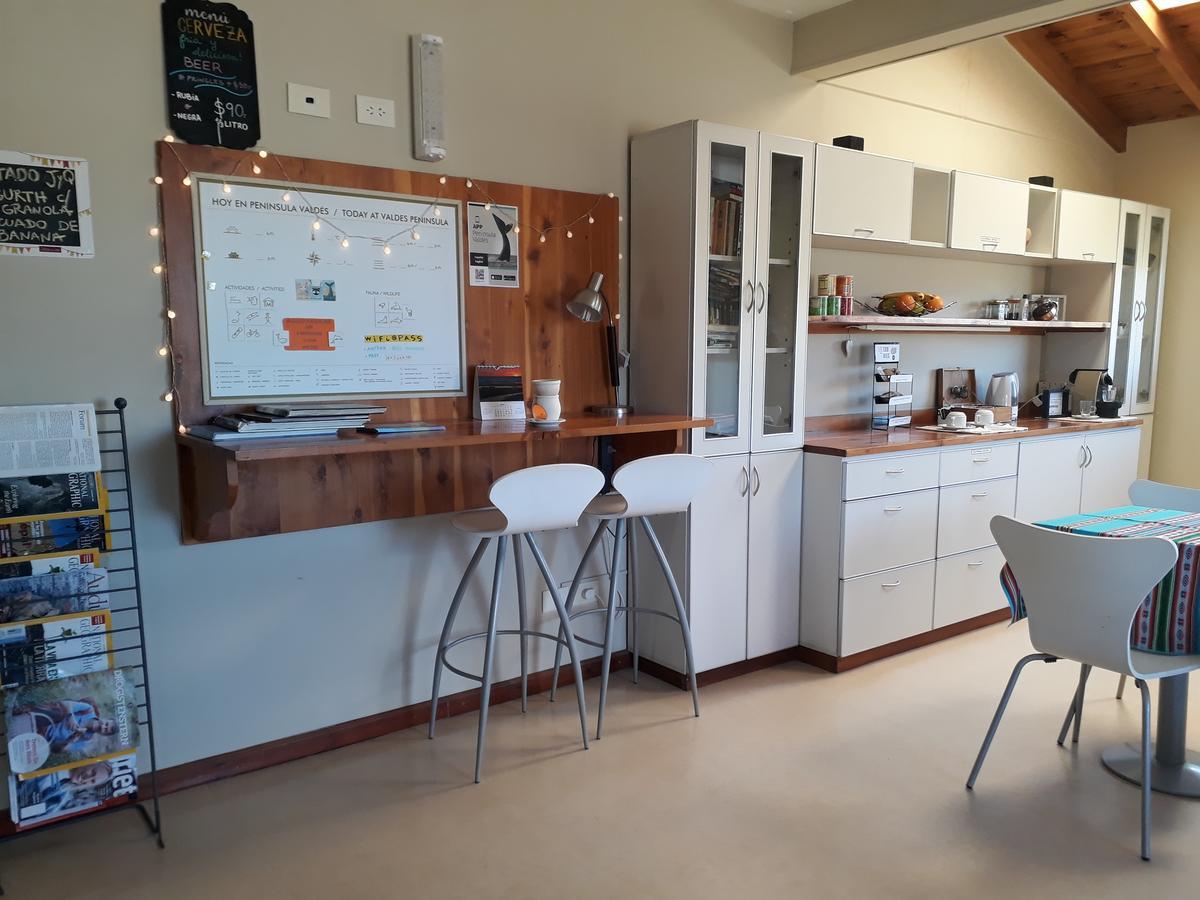 Del Nomade Hosteria Ecologica Puerto Pirámides Dış mekan fotoğraf